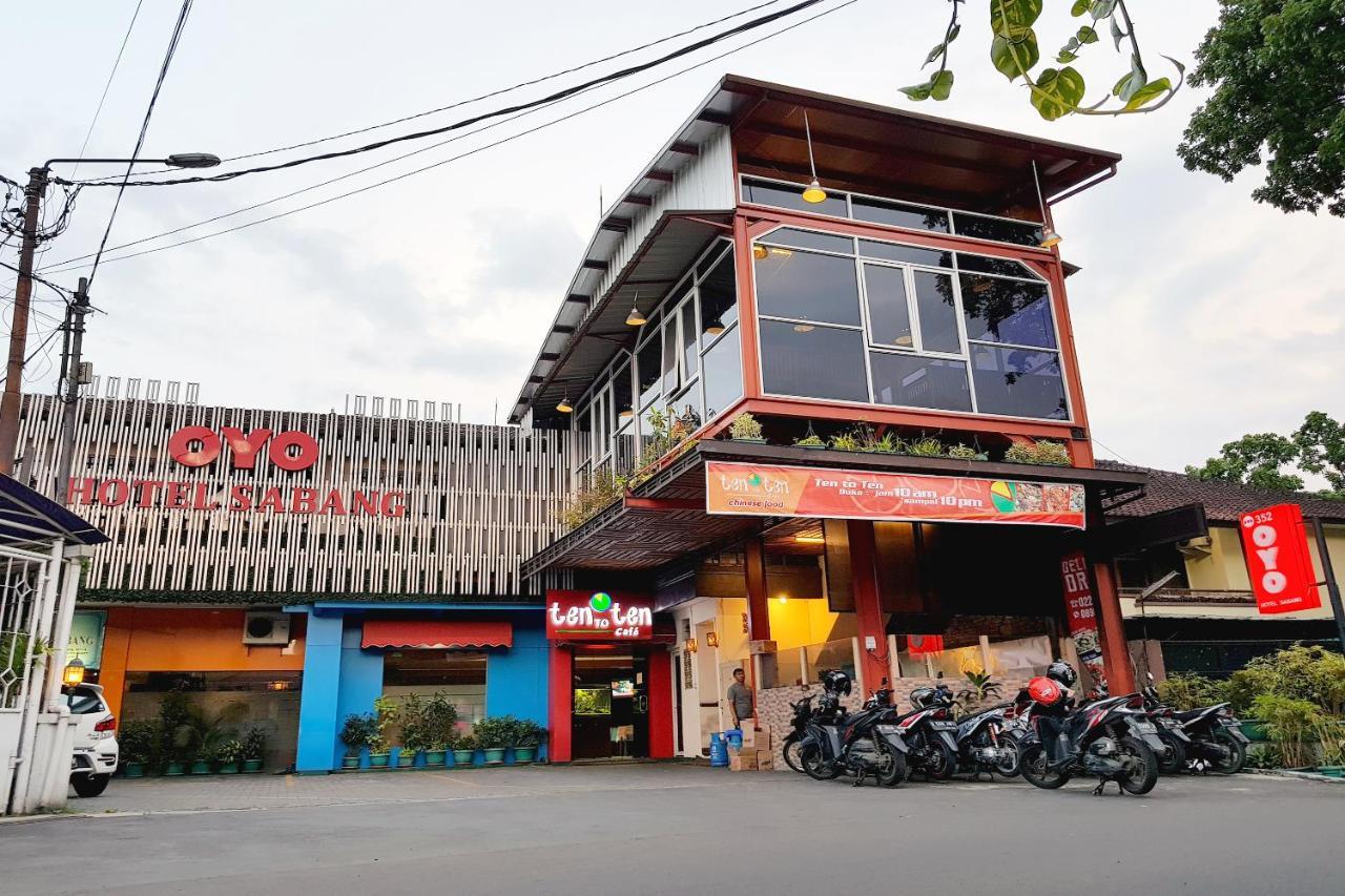 Vaccinated Staff - Oyo 352 Homestay Sabang Bandung Ngoại thất bức ảnh