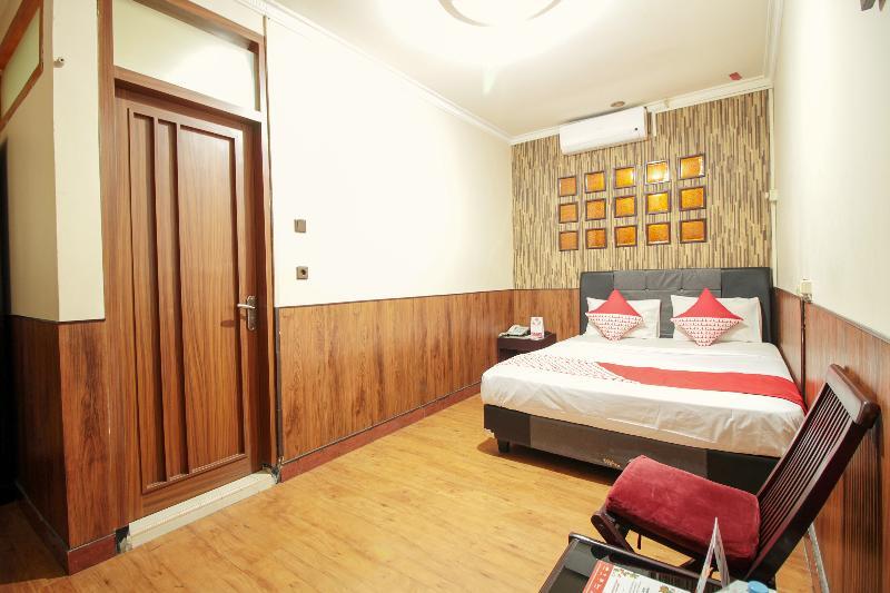 Vaccinated Staff - Oyo 352 Homestay Sabang Bandung Ngoại thất bức ảnh